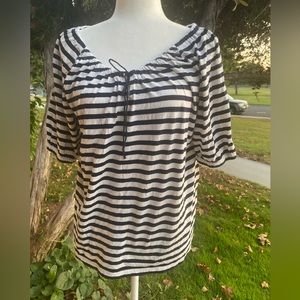 J Crew blue and white stripes scoop neck 3/4 sleeves top. EUC. Size Small.